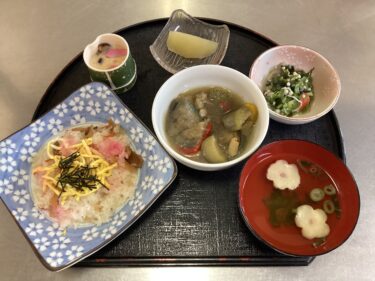 今日の昼食